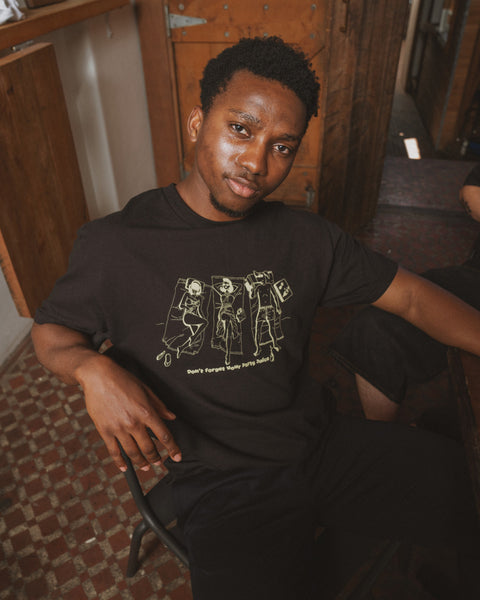 Nami Record Bar ‘Don't Forget Your Party Juice’ T-shirt - Black