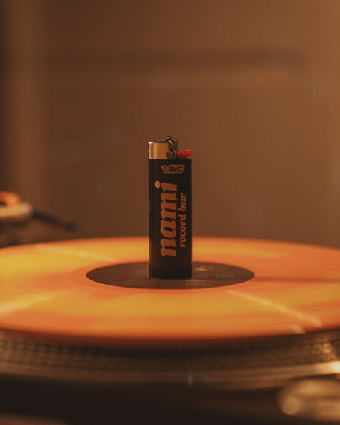 Nami Record Bar Lighter Black